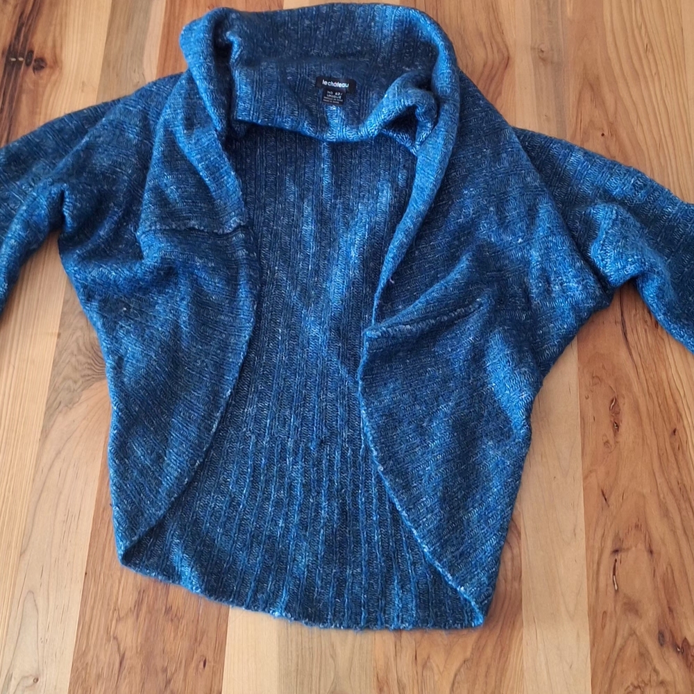 Le Chateau Women's Blue With Accents Open Front Sweater No Size Cozy, Warm